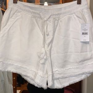 NWT White Drawstring Shorts Size XS Saks Fifth Avenue